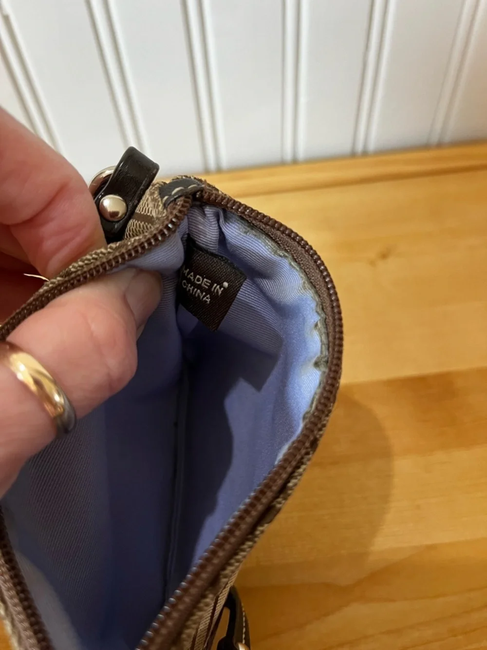 Coach Signature Lozenge wristlet- Vintage